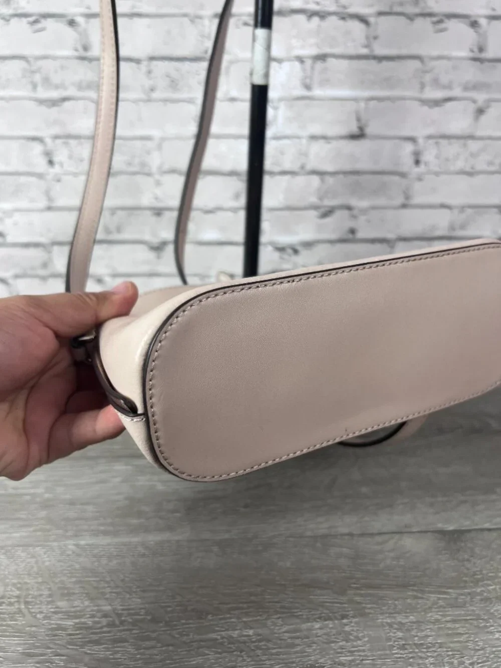 Kate Spade New York Kali Small Dome Crossbody Bag
